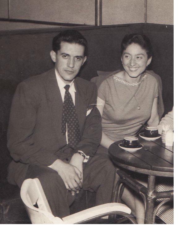 1957 21 DE JUNIO PAPA Y MAMA